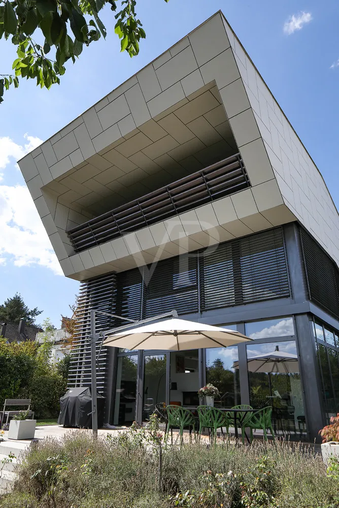 Südansicht mit Loggia