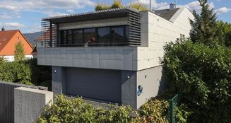 von_poll_real_estate_property_25011026_image_0
