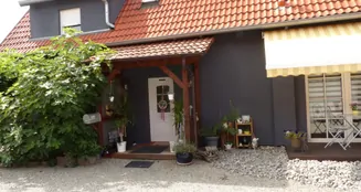 von_poll_real_estate_property_23011037_image_1