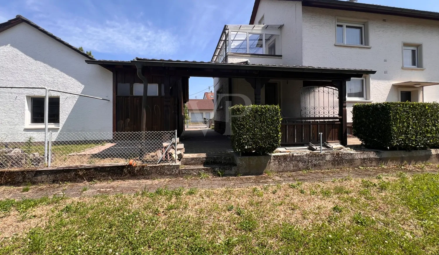 Überdachter Innenhof