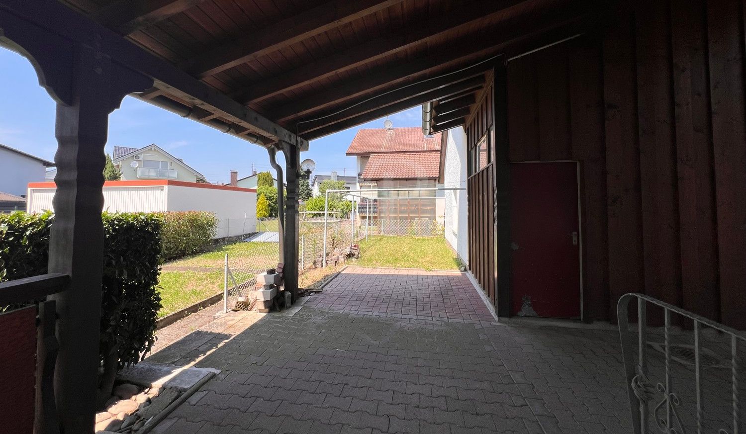 Überdachter Innenhof