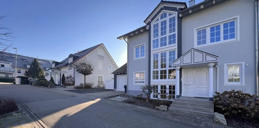 von Poll Immobilien GmbH