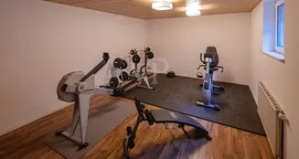 von_poll_real_estate_property_25011005_image_19