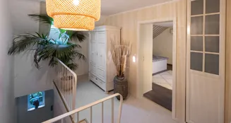 von_poll_real_estate_property_25011005_image_12