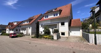 von_poll_real_estate_property_25011004_image_0