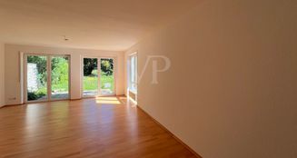 von_poll_real_estate_property_25011004_image_10