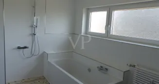 von_poll_real_estate_property_25011010_image_10