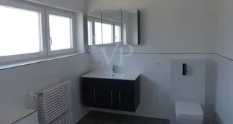 von_poll_real_estate_property_25011010_image_11