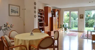 von_poll_real_estate_property_25011013_image_0