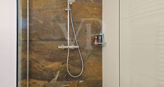 von_poll_real_estate_property_25011012_image_18
