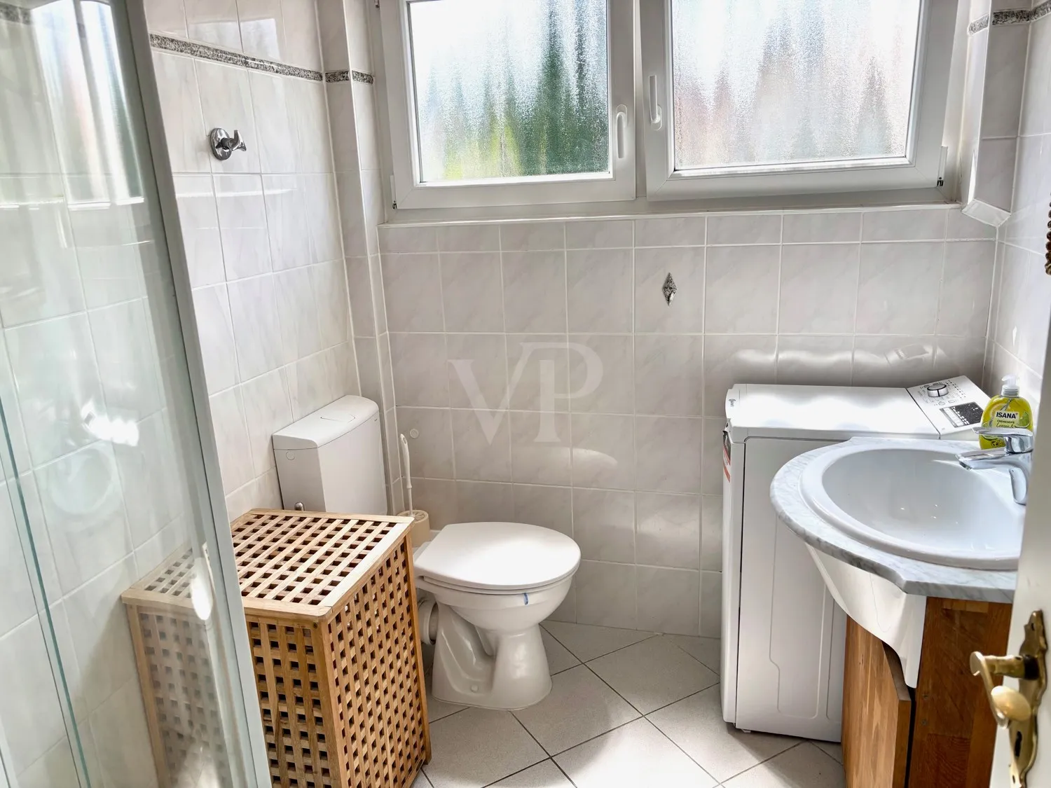 Badezimmer mit Toilette