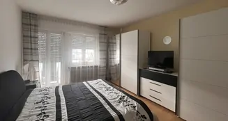 von_poll_real_estate_property_25011028_image_2