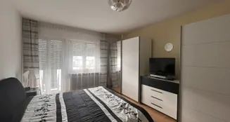 von_poll_real_estate_property_25011028_image_2