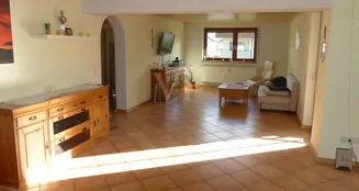 von_poll_real_estate_property_25011031_image_2