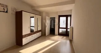 von_poll_real_estate_property_25011030_image_6