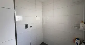 von_poll_real_estate_property_25011030_image_8