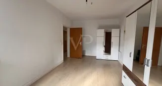 von_poll_real_estate_property_25011030_image_9