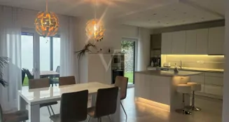 von_poll_real_estate_property_25011032_image_9