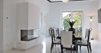 von_poll_real_estate_property_26011002_image_19