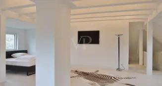 von_poll_real_estate_property_26011002_image_28