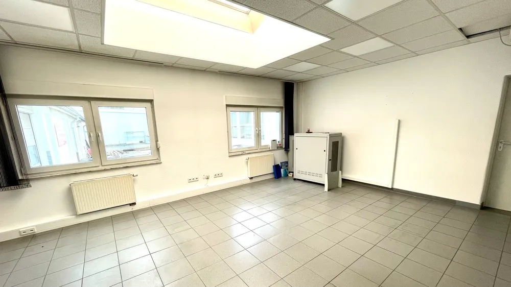 Produktionshalle / Lager