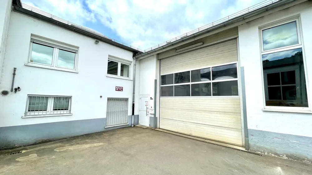 Produktionshalle / Lager