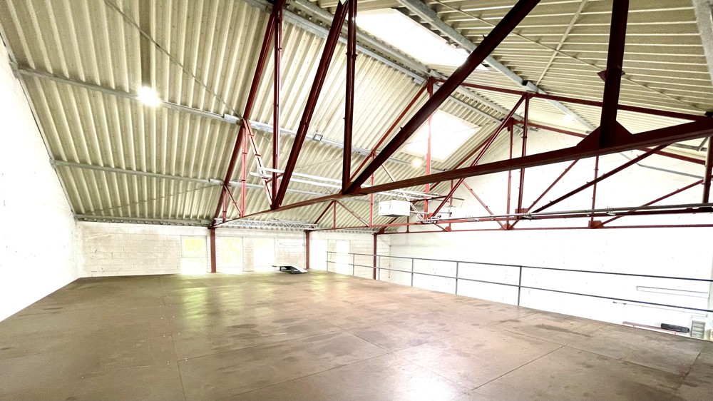 Produktionshalle / Lager