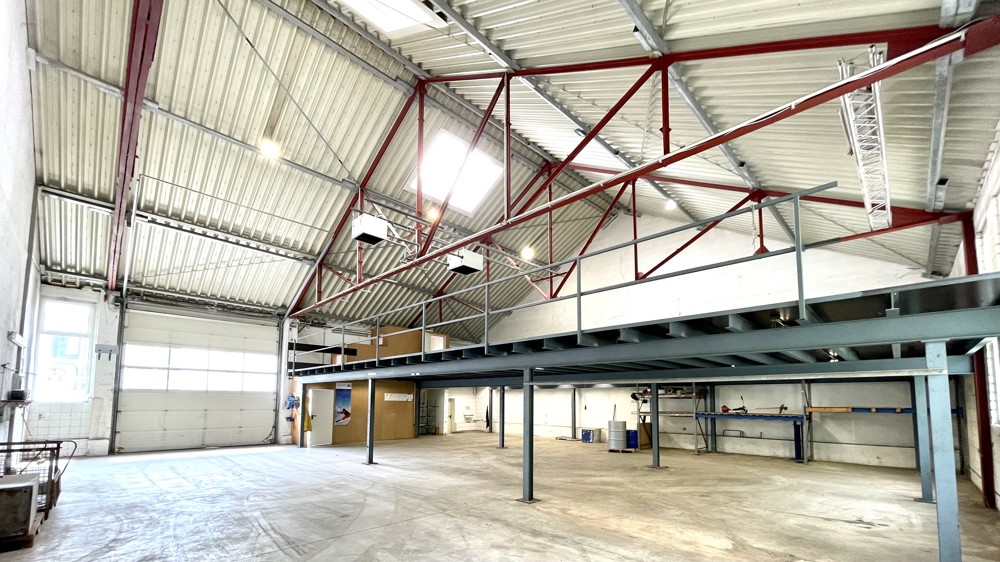 Produktionshalle / Lager