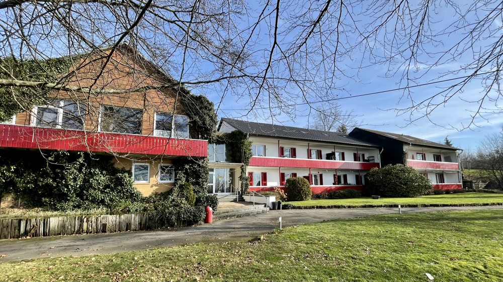 Zwölffamilienhaus