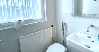 von_poll_real_estate_property_25039003_image_4