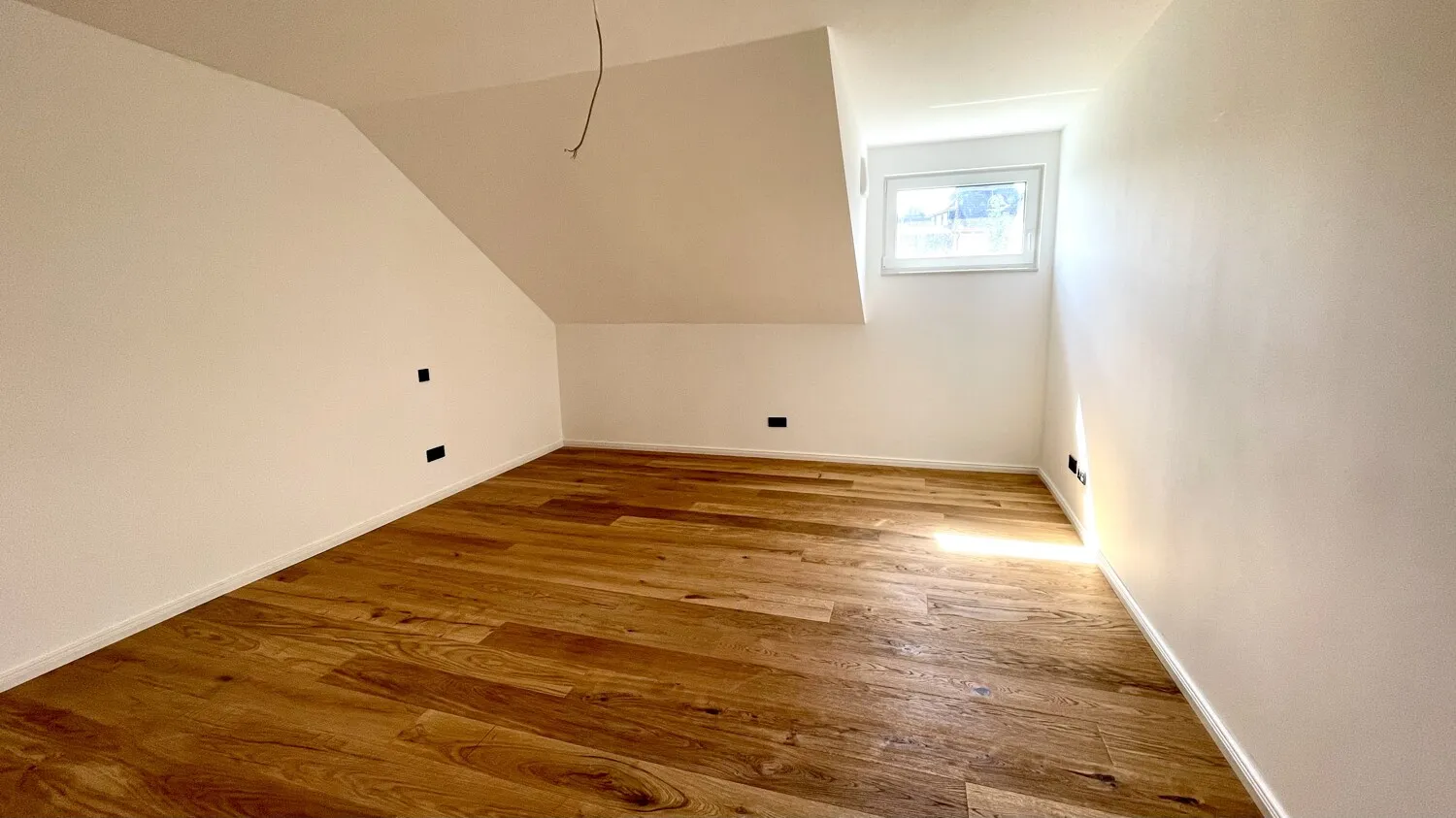 Elegante condominio in un edificio a risparmio energetico: vita moderna con fascino e comfort di alta qualità