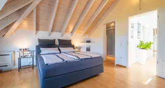 von_poll_real_estate_property_25211028_image_12