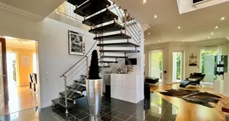 von_poll_real_estate_property_25211028_image_8