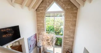 von_poll_real_estate_property_25211028_image_17