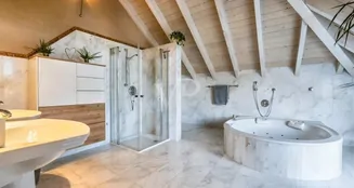 von_poll_real_estate_property_25211028_image_10