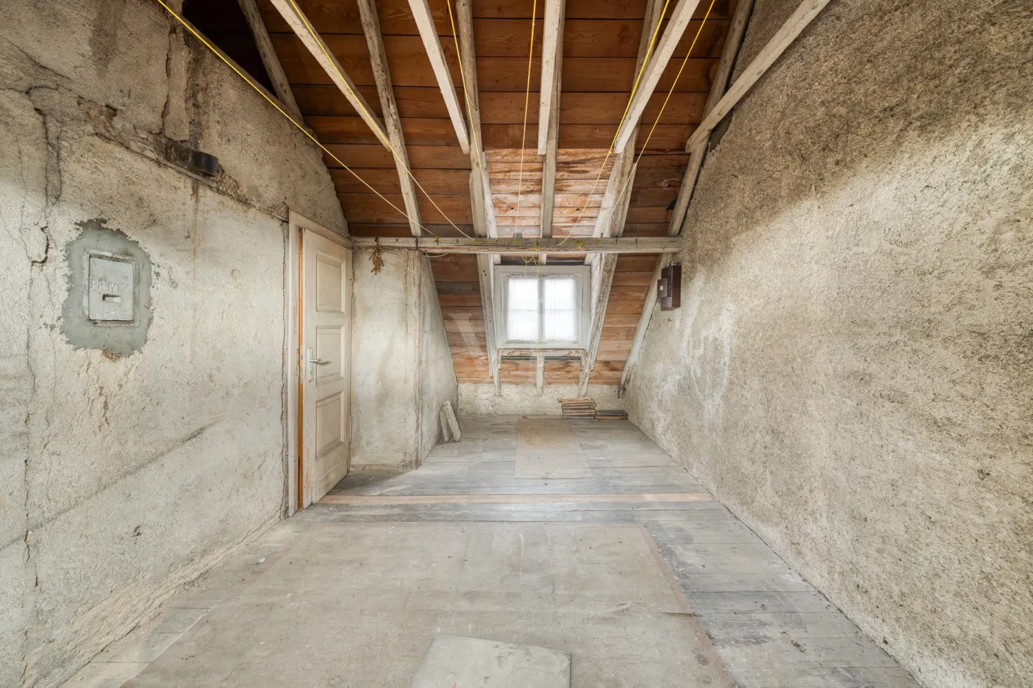 Unausgebautes Dachgeschoss