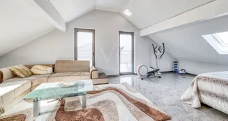 von_poll_real_estate_property_24014023_image_11