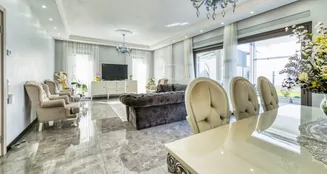 von_poll_real_estate_property_24014023_image_2