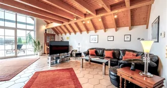 von_poll_real_estate_property_24211055_image_3