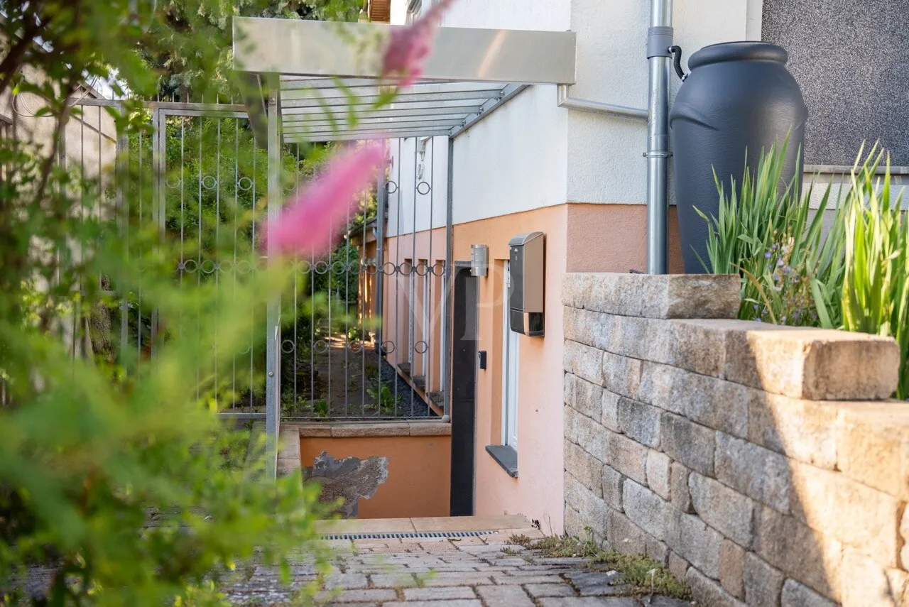 Zugang Einliegerwohnung