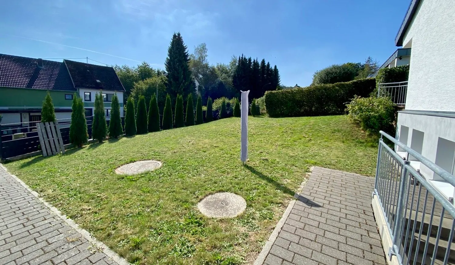 Garten im vorderen Bereich