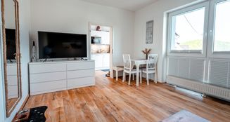 von_poll_real_estate_property_24211057_image_24
