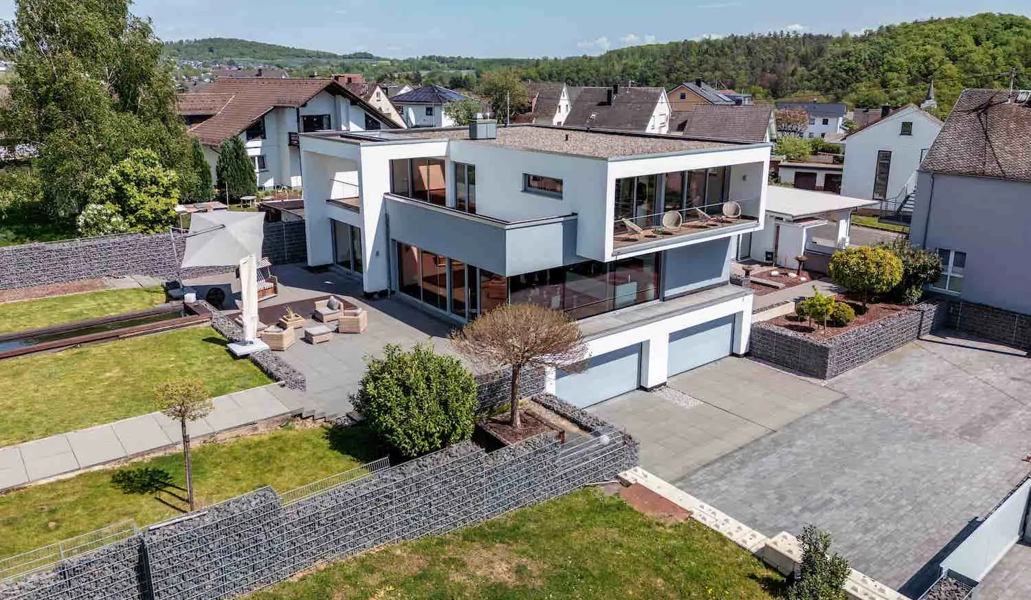 Seitenansicht Wohnhaus