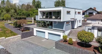 von_poll_real_estate_property_24211057_image_0