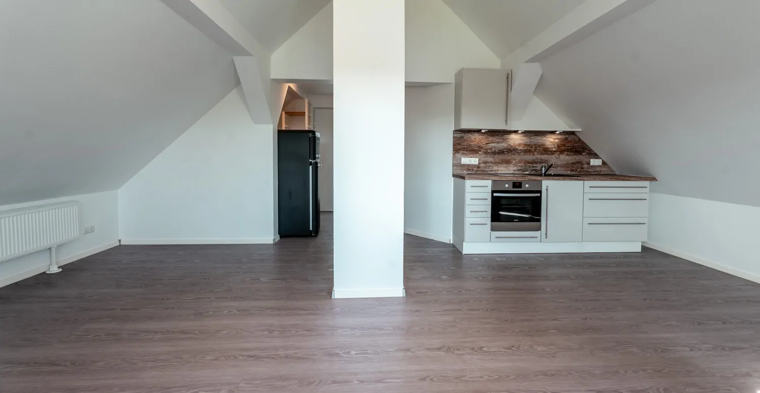 Dachgeschoss im 3- Parteienhaus