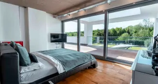 von_poll_real_estate_property_24211057_image_8