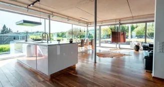 von_poll_real_estate_property_24211057_image_1