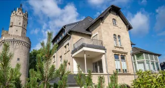 von_poll_real_estate_property_25014035_image_0