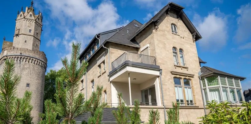 von Poll Immobilien GmbH