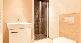 von_poll_real_estate_property_24014135_image_3
